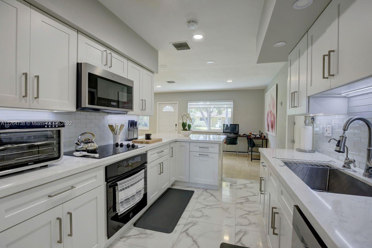 ORCHARD ESTATES - Residential