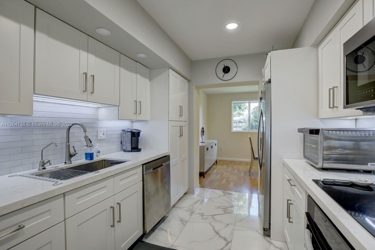 ORCHARD ESTATES - Residential