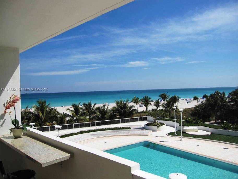 THE DECOPLAGE CONDO - Residential Lease