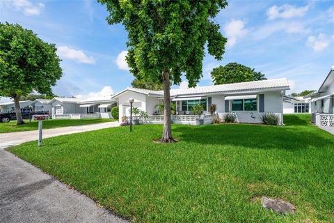 Photo of 8213 NW 14th St, Plantation, FL 33322 (MLS # A11885361)