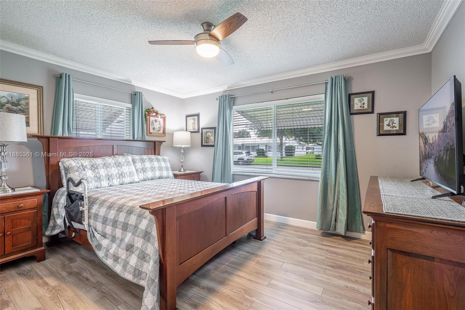 LAUDERDALE WEST 2 SEC - Residential