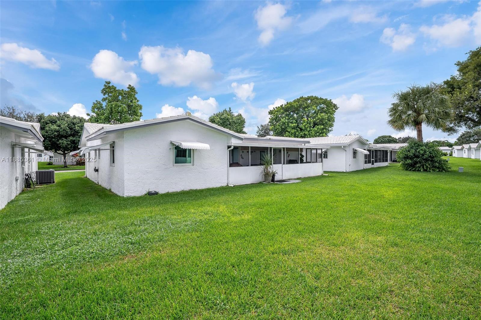 LAUDERDALE WEST 2 SEC - Residential