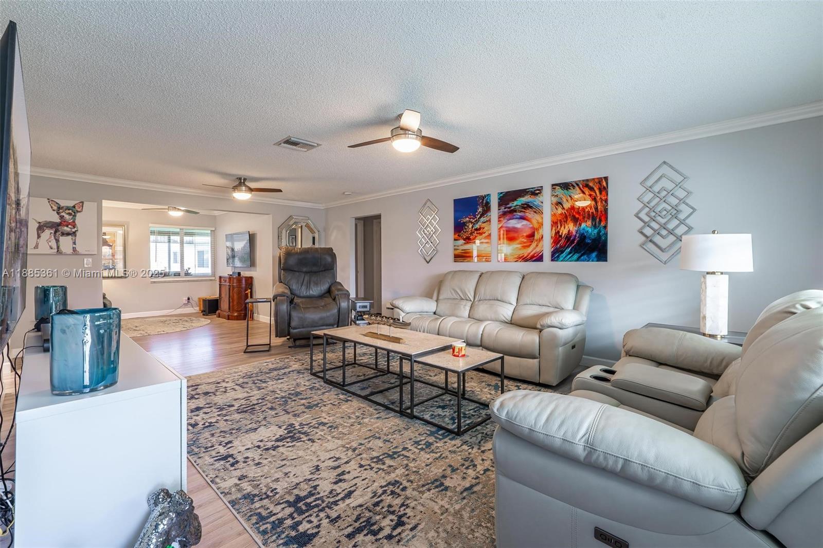 LAUDERDALE WEST 2 SEC - Residential
