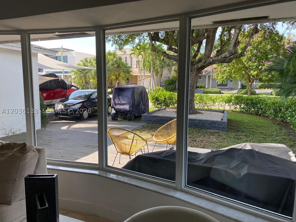 Photo of 1103 Washington St, Hollywood, FL 33019 (MLS # A12036133)