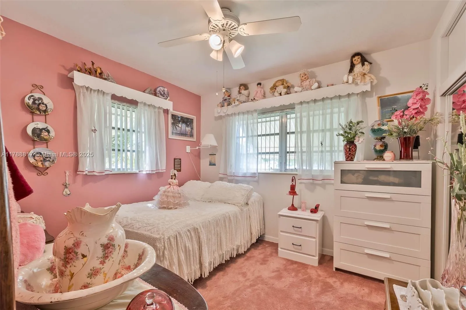 Cutler Bay, Florida 33189, United States, 3 Bedrooms Bedrooms, ,2 BathroomsBathrooms,Residential,Pending,113688