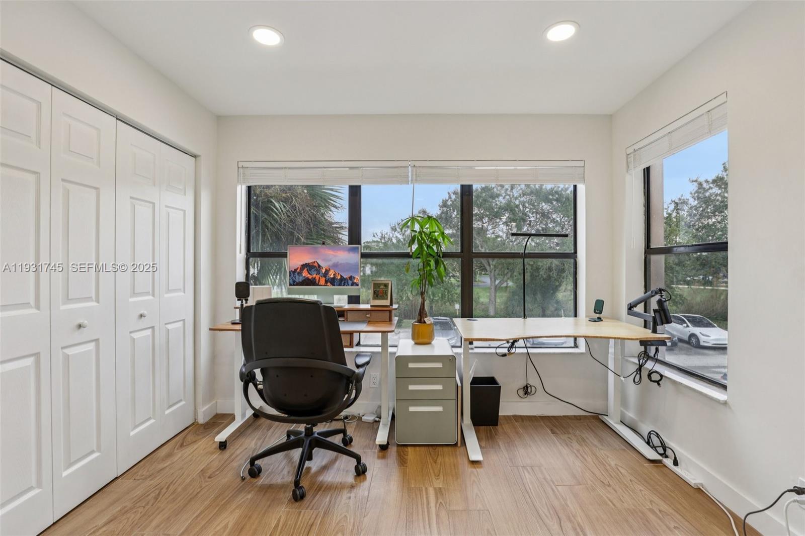 SUNDANCE AT DAVIE CONDO - Residential Lease