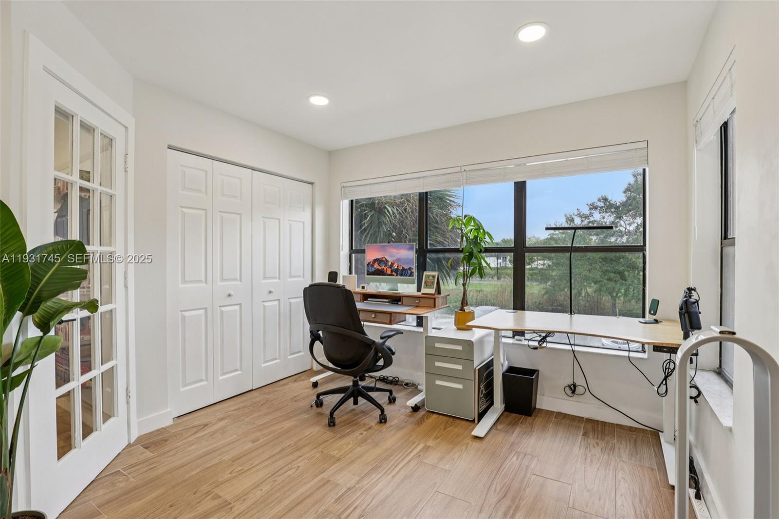 SUNDANCE AT DAVIE CONDO - Residential Lease