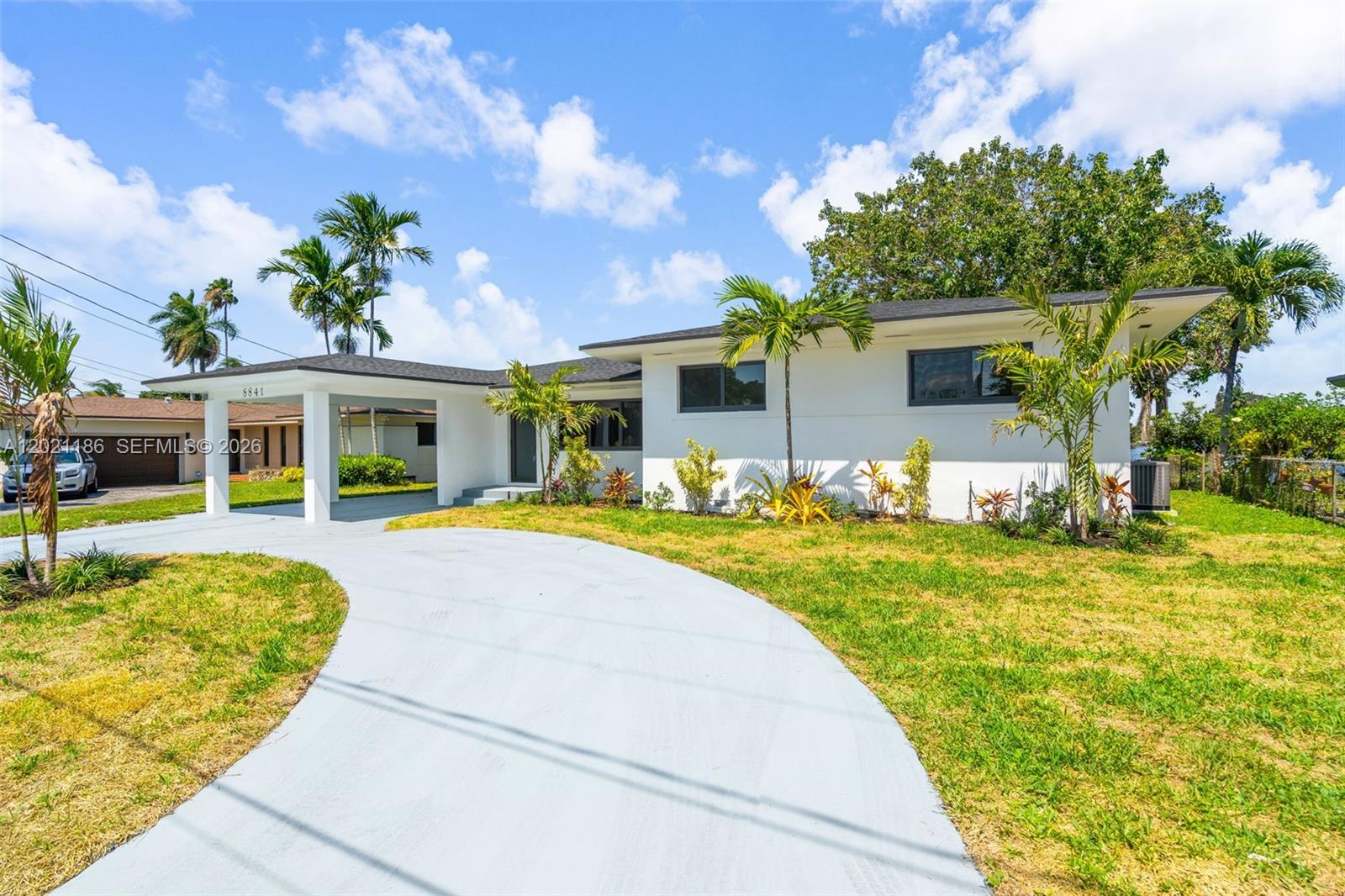 CRAVERO LAKE SHORE EST 2N - Residential