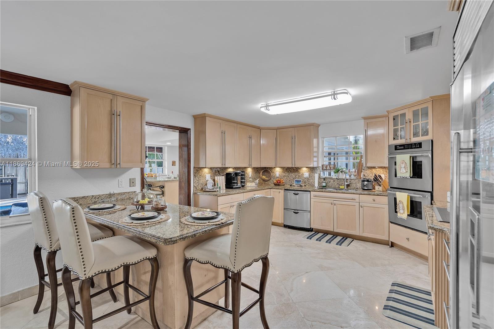 FIRST ADDN TO RO-JEN ESTA - Residential