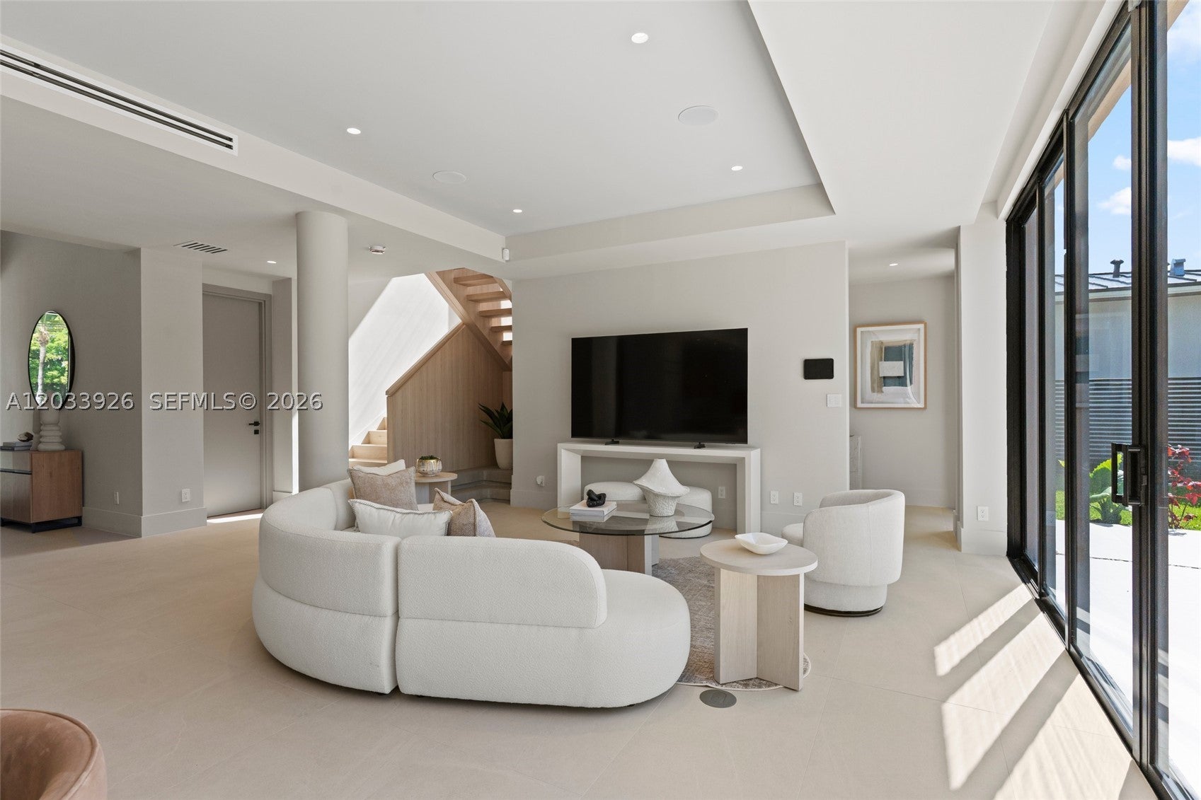 5854 SW 30th St, Miami, FL, 33155/$4,250,000 3 5854 SW 30th St