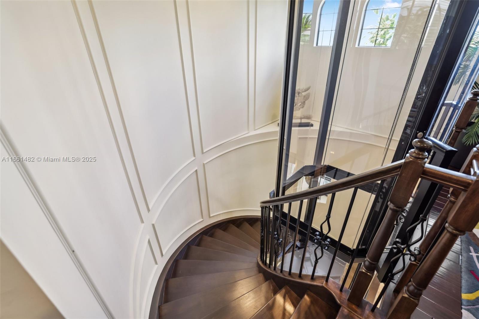 BRUSCHI PROPERTY - Residential