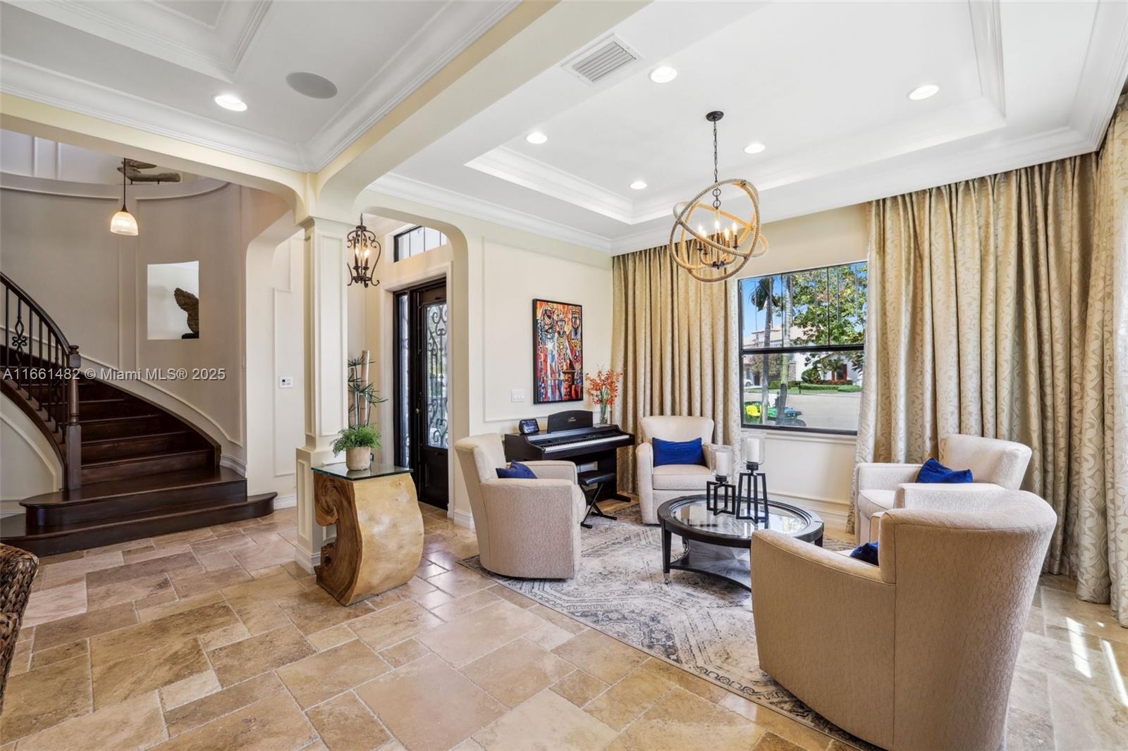 BRUSCHI PROPERTY - Residential