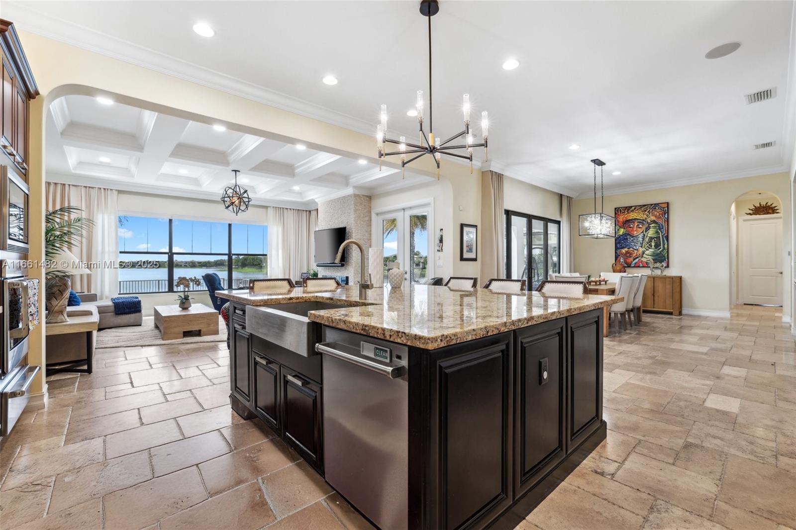 BRUSCHI PROPERTY - Residential