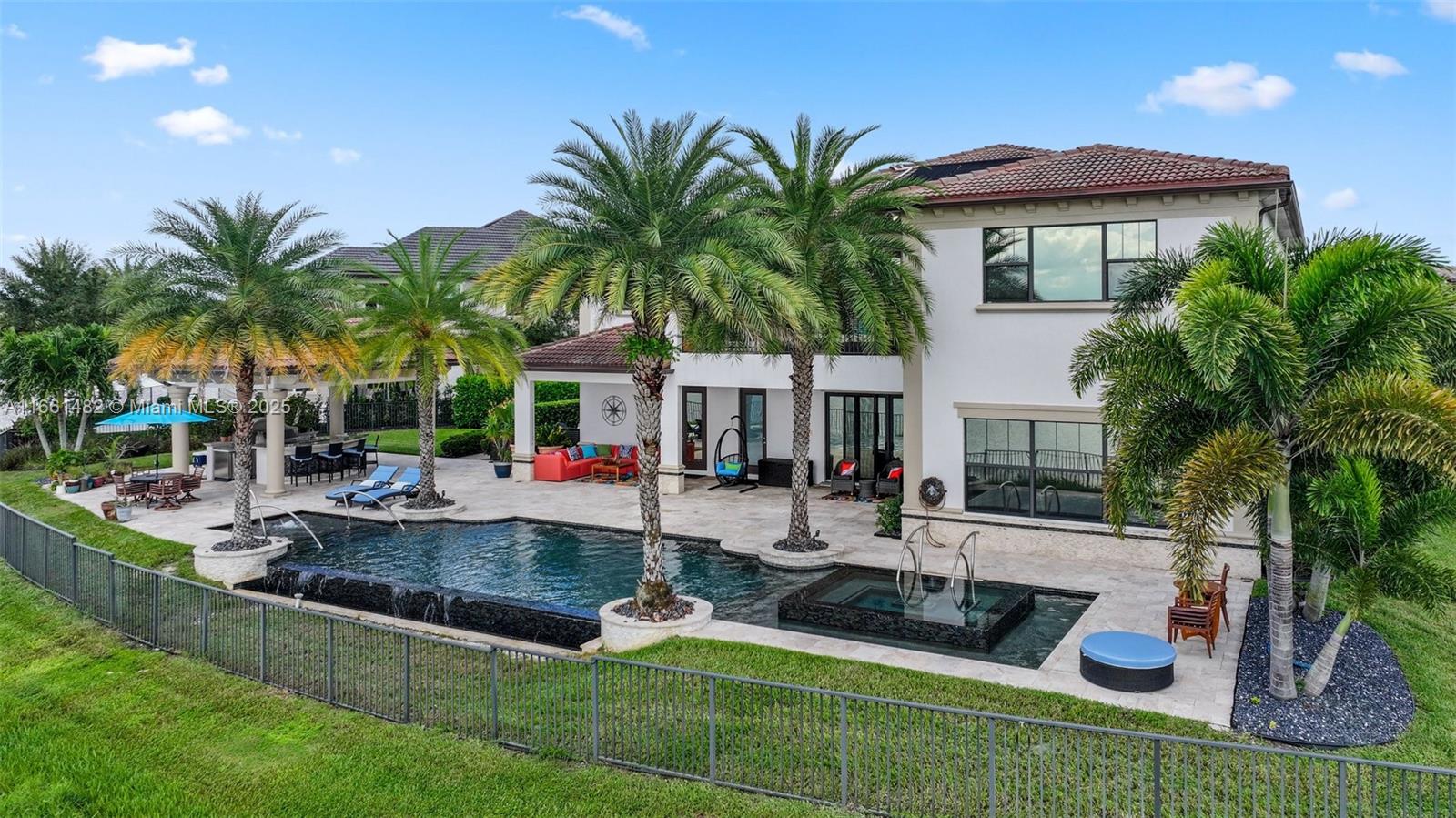 BRUSCHI PROPERTY - Residential