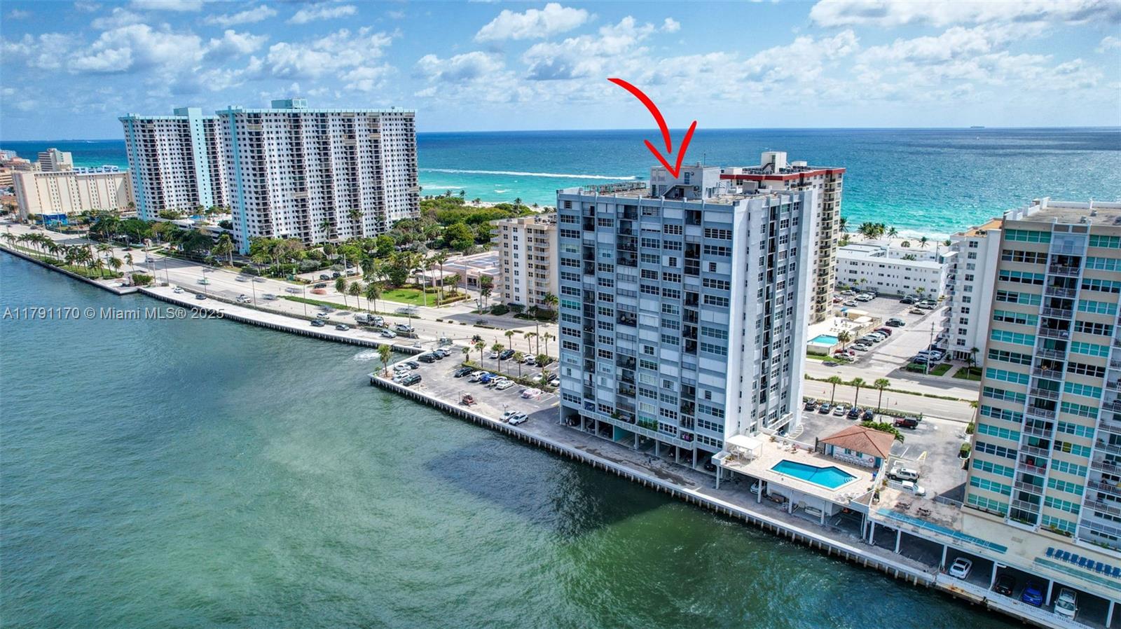 TRAFALGAR TOWERS CONDOMIN - Residential