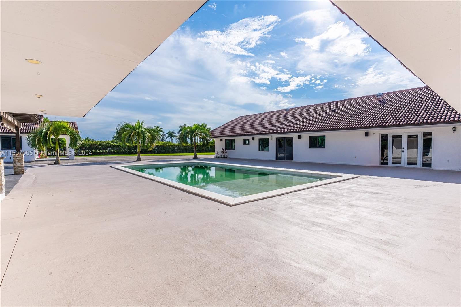 Acreage - Residential