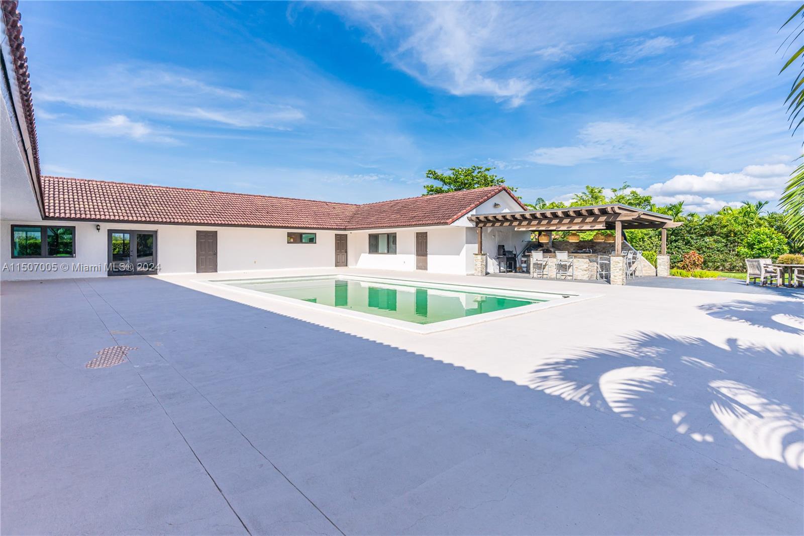 Acreage - Residential