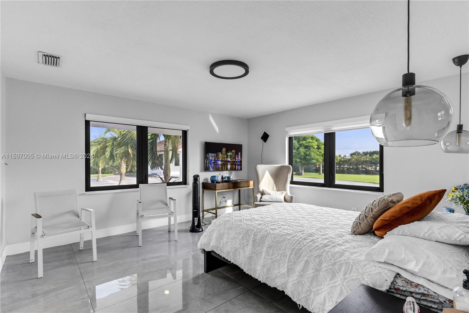 Acreage - Residential