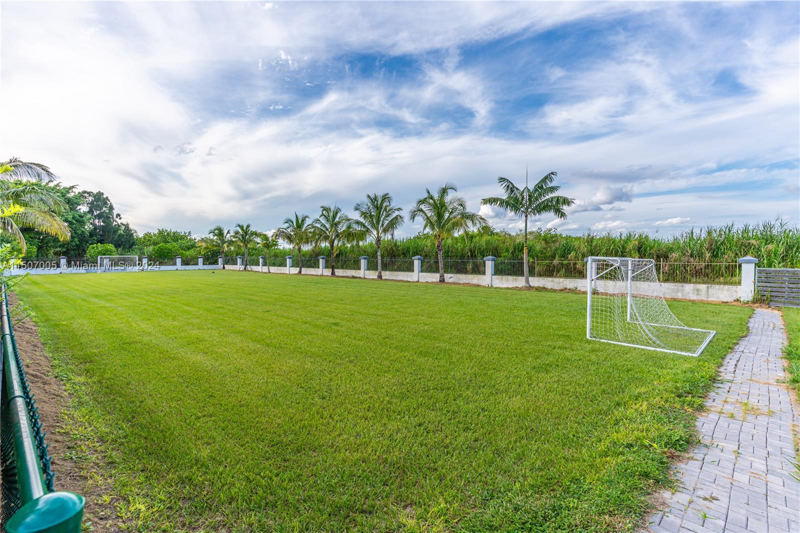 Acreage - Residential