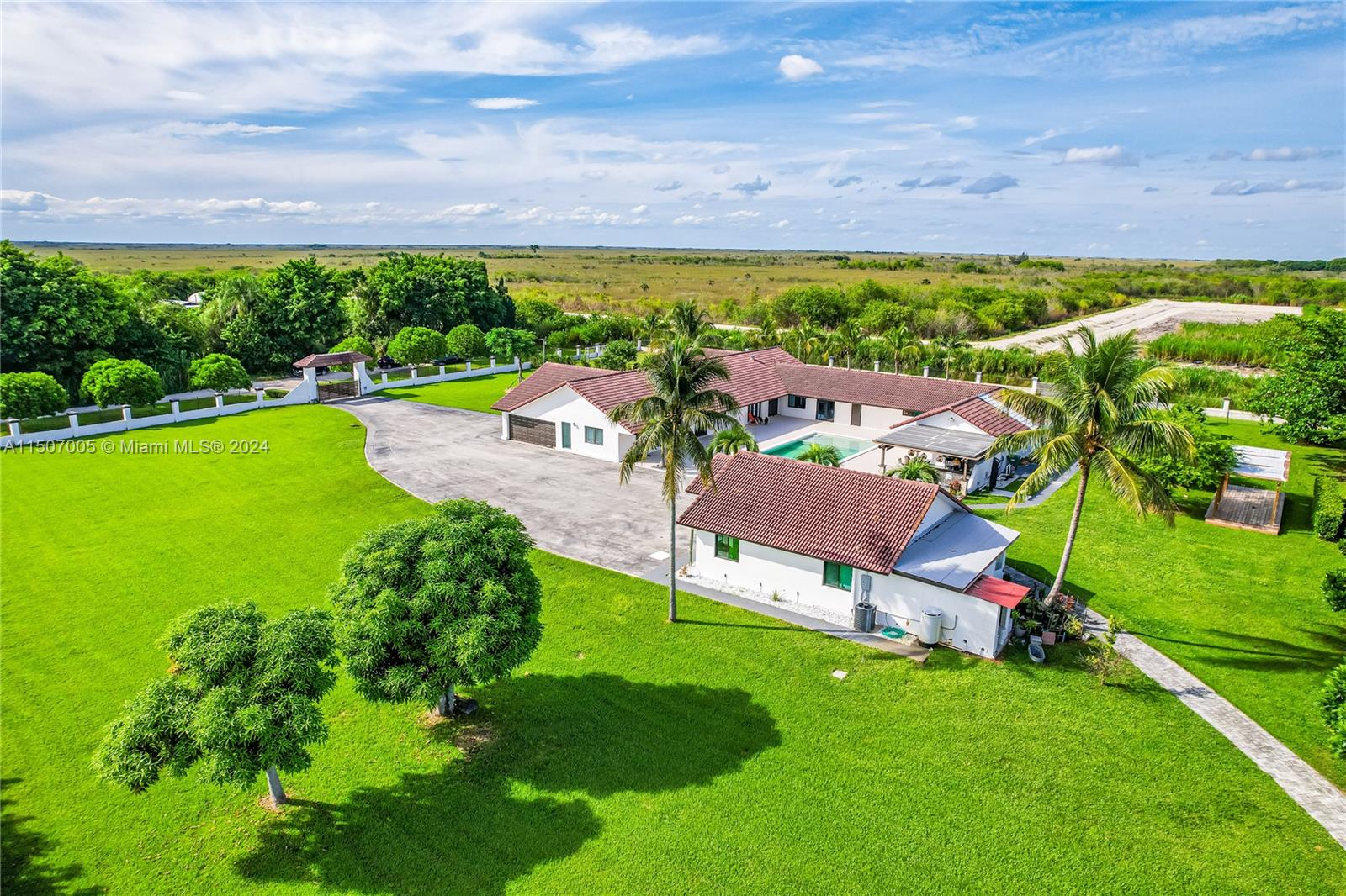 Acreage - Residential