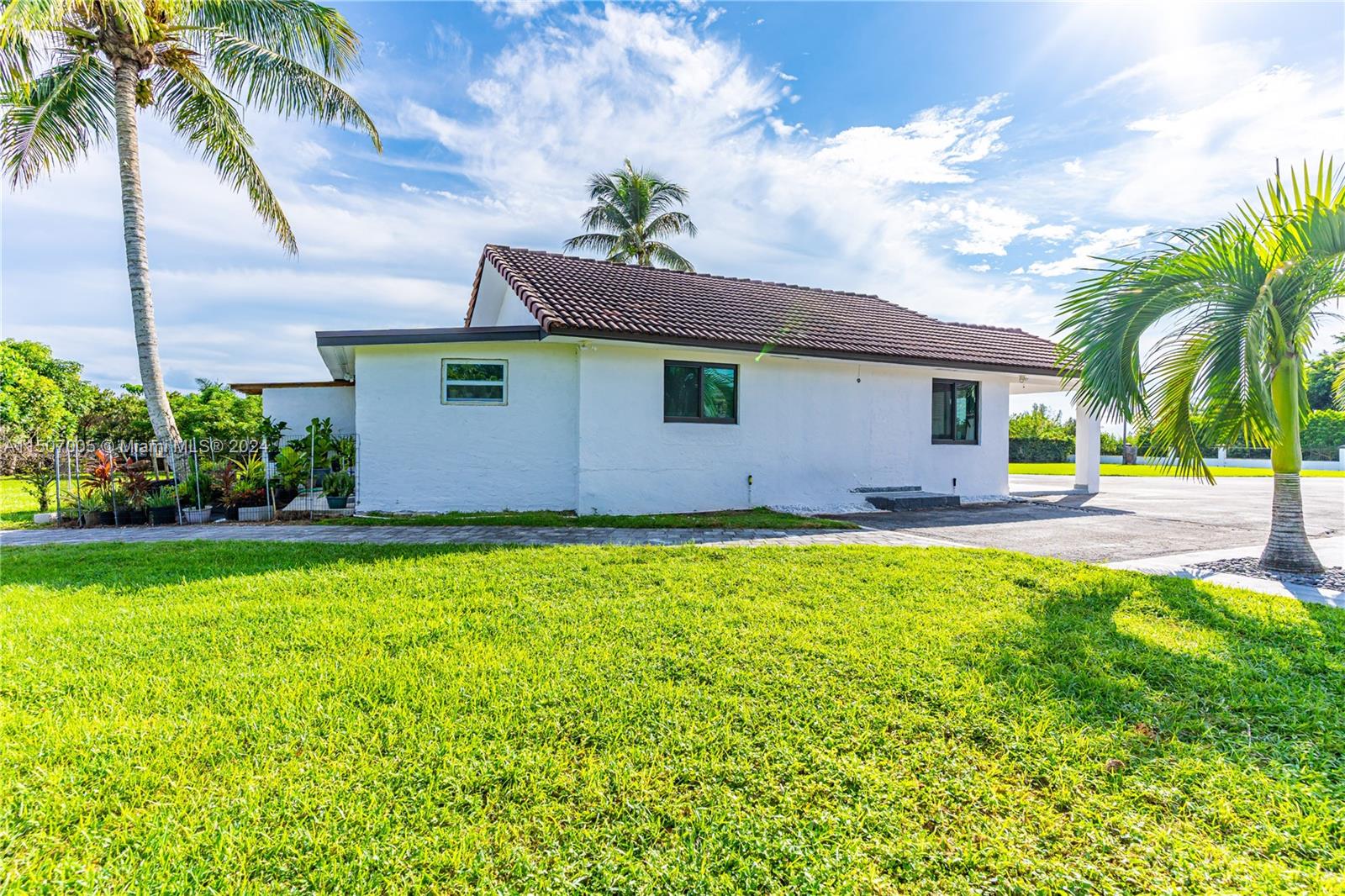 Acreage - Residential