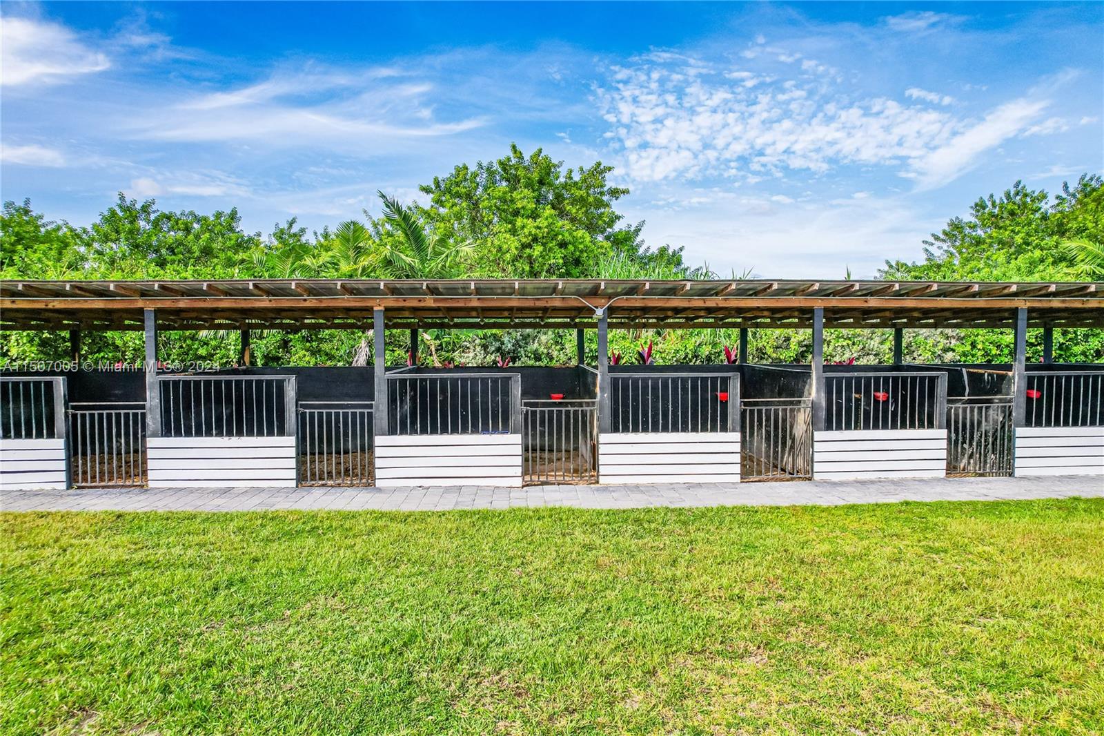 Acreage - Residential