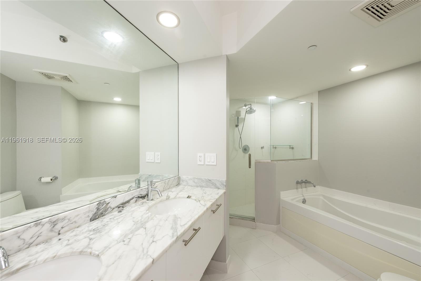 500 BRICKELL - Residential