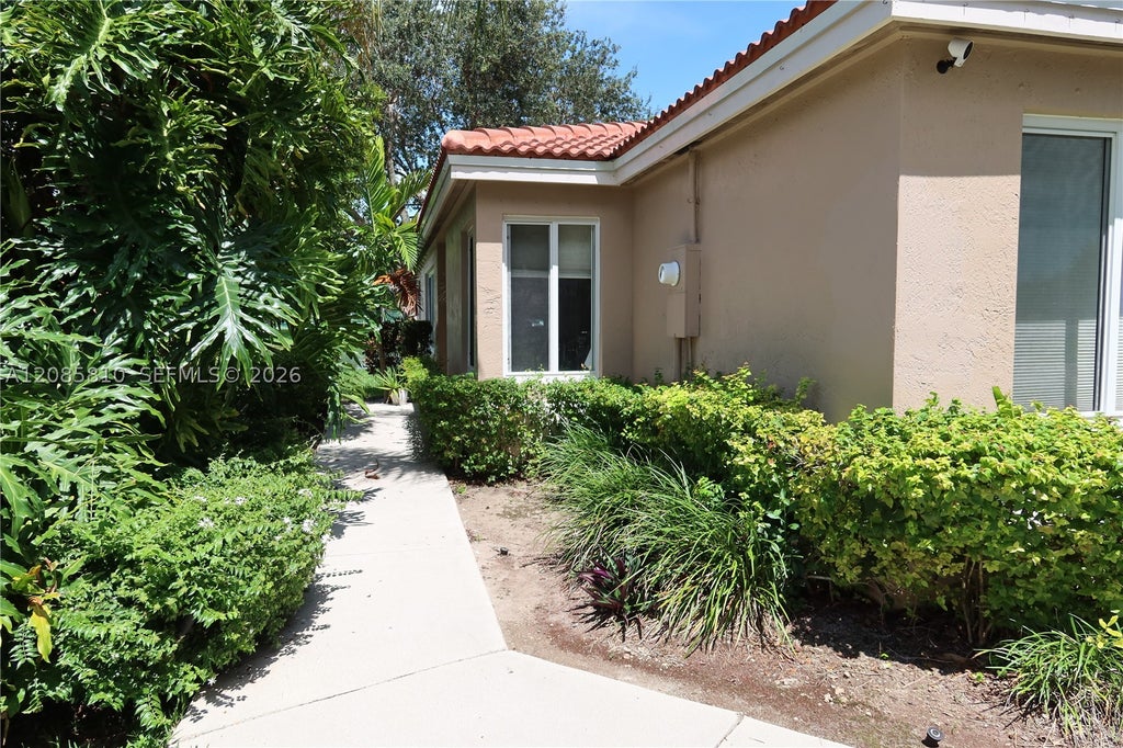 Photo of Davie, FL 33324 (MLS # A12085810)