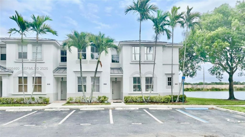 Photo of 3991 SW 155th Ave #305, Miramar, FL 33027 (MLS # A11998460)