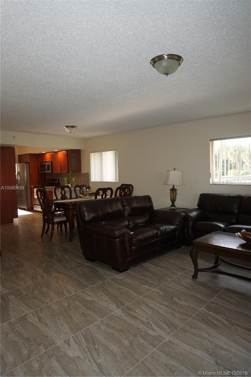 SUFFOLK AT CENTURY VILLAG - Residential Lease