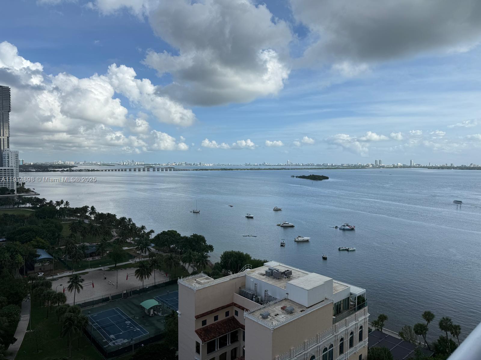 VENETIA CONDO - Residential Lease