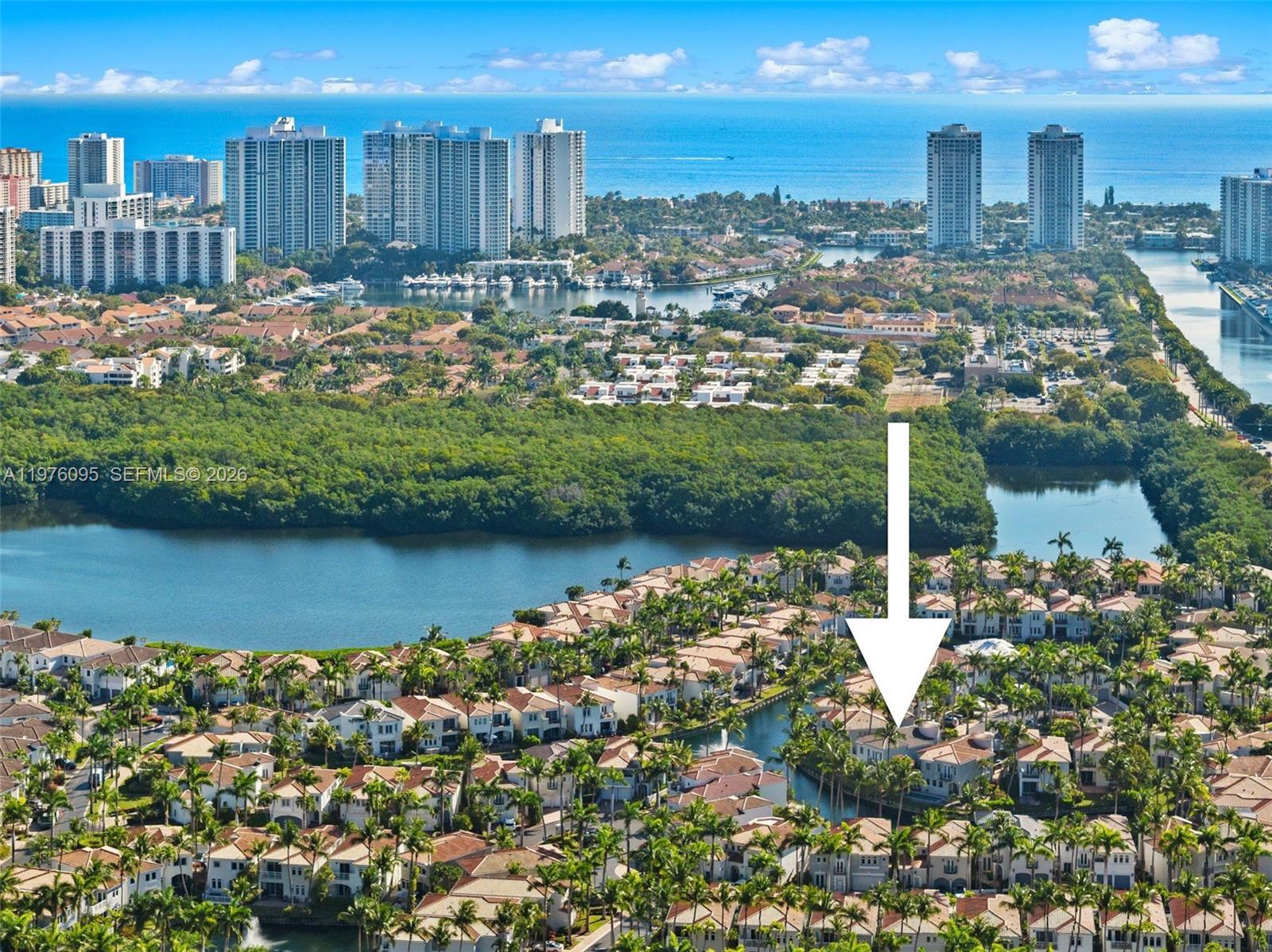 AVENTURA LAKES PHASE 1 - Residential Lease