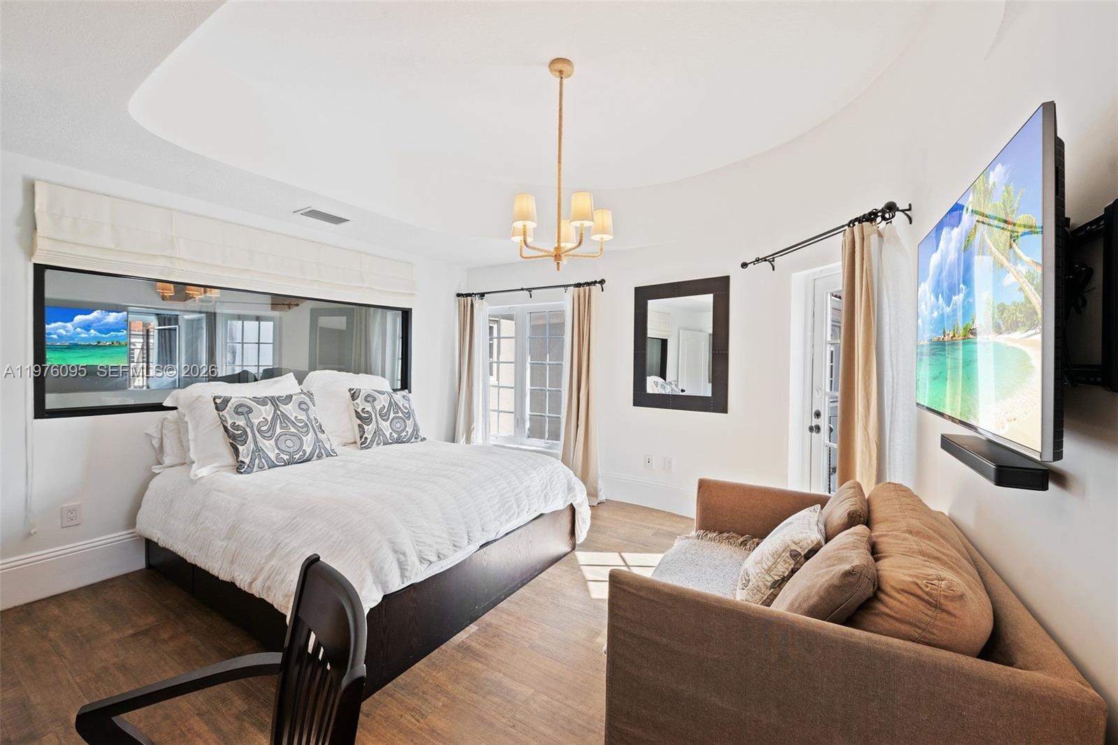 AVENTURA LAKES PHASE 1 - Residential Lease