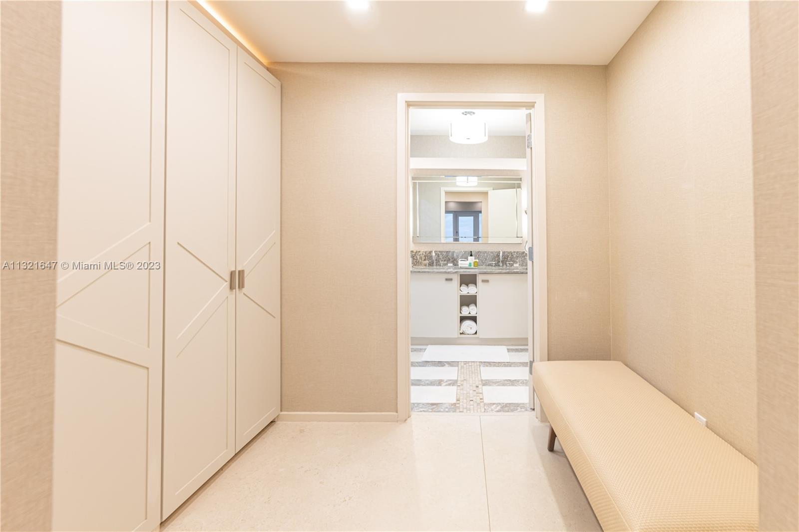 551 FLB CONDOMINIUM RESID - Residential