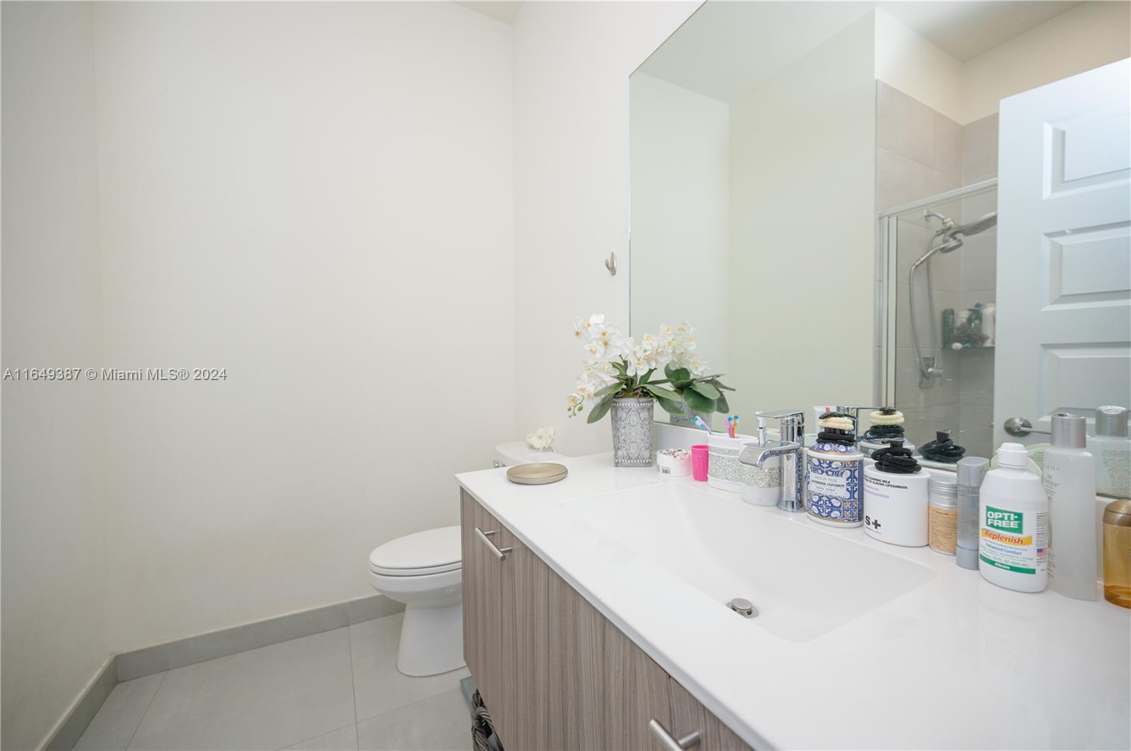 APEX AT PARK CENTRAL COND - Residential