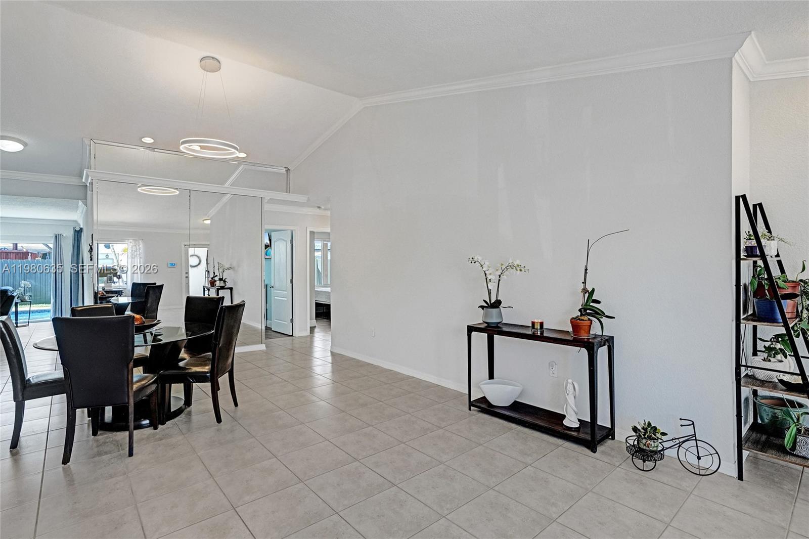 CHANTE-CLARE - Residential