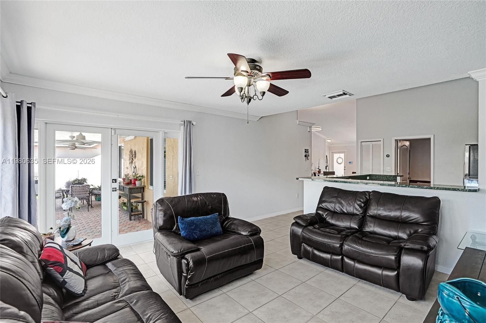 CHANTE-CLARE - Residential