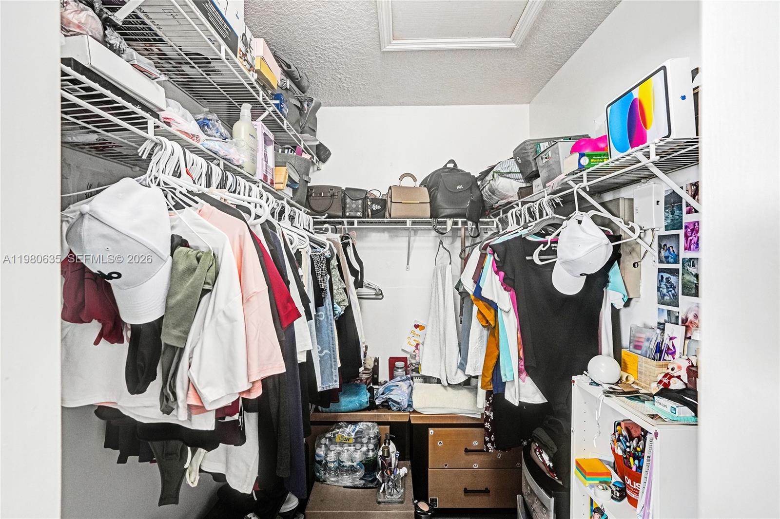 CHANTE-CLARE - Residential