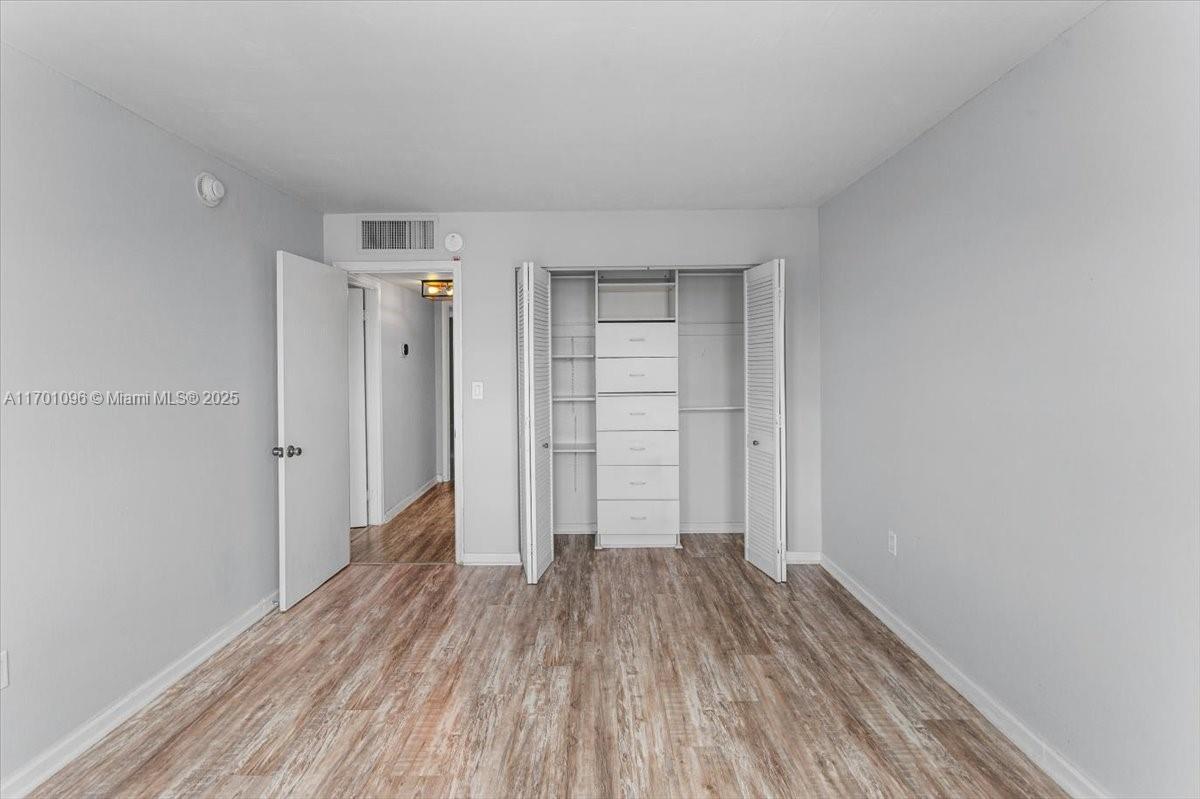 VILLA BAY VISTA CONDO - Residential