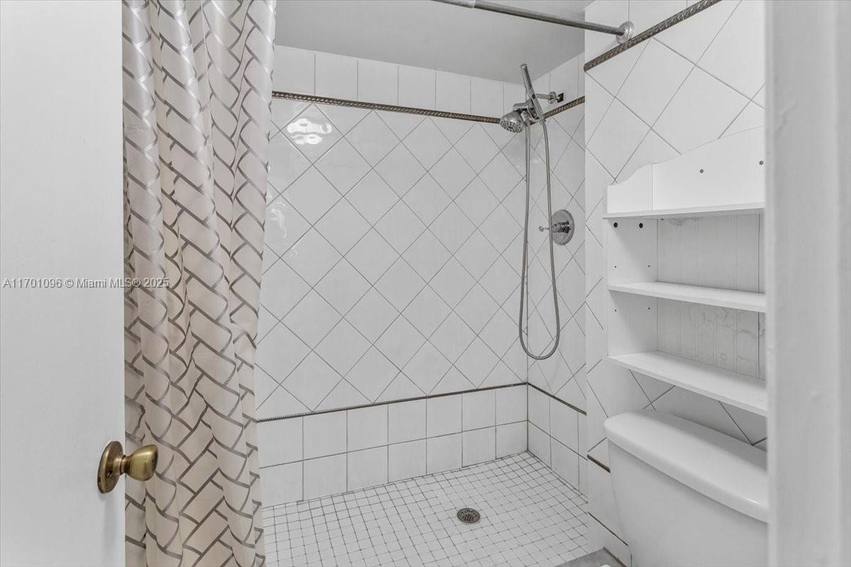 VILLA BAY VISTA CONDO - Residential