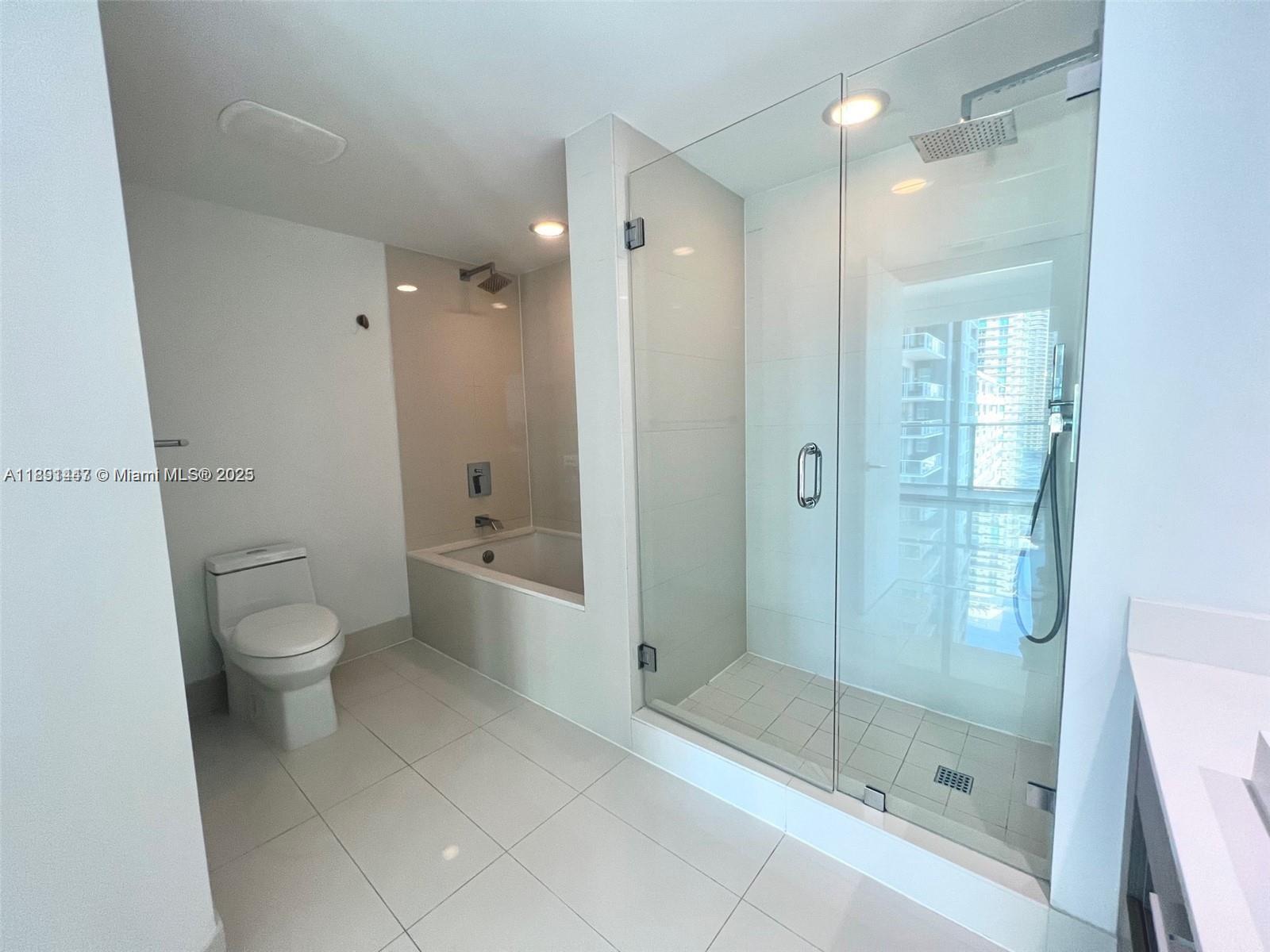 DUA Residences - Residential