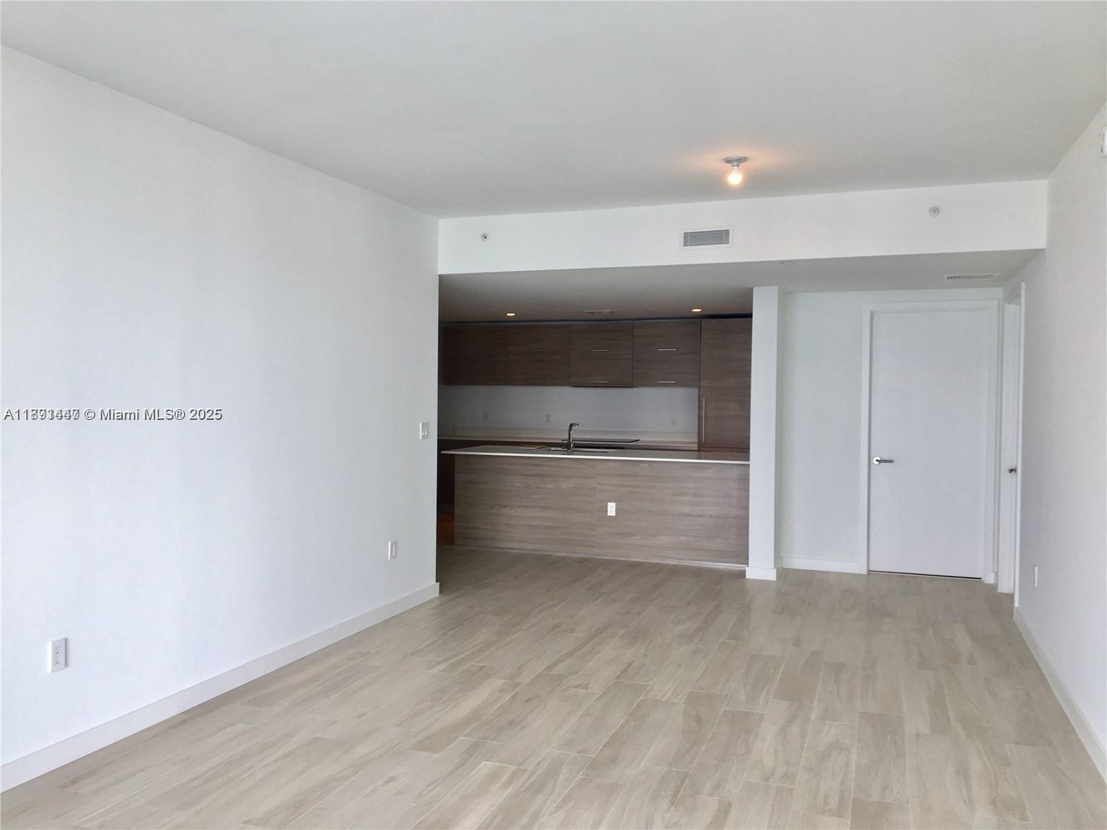 DUA Residences - Residential