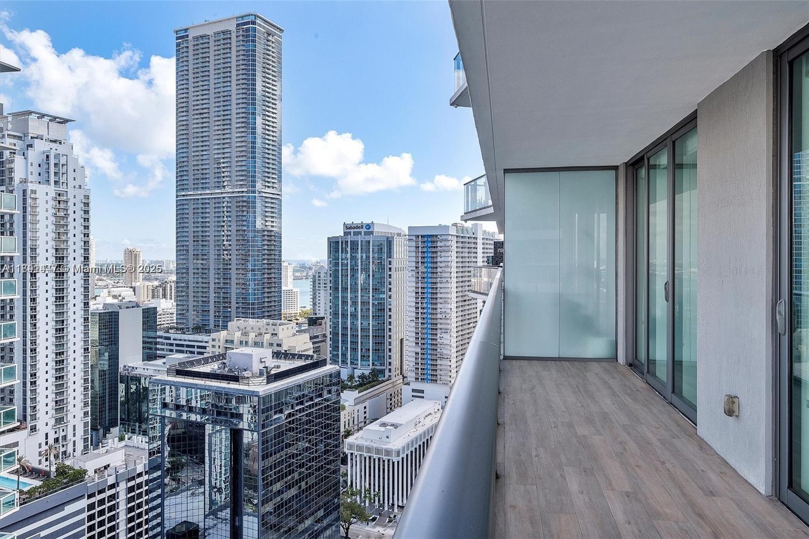 DUA Residences - Residential