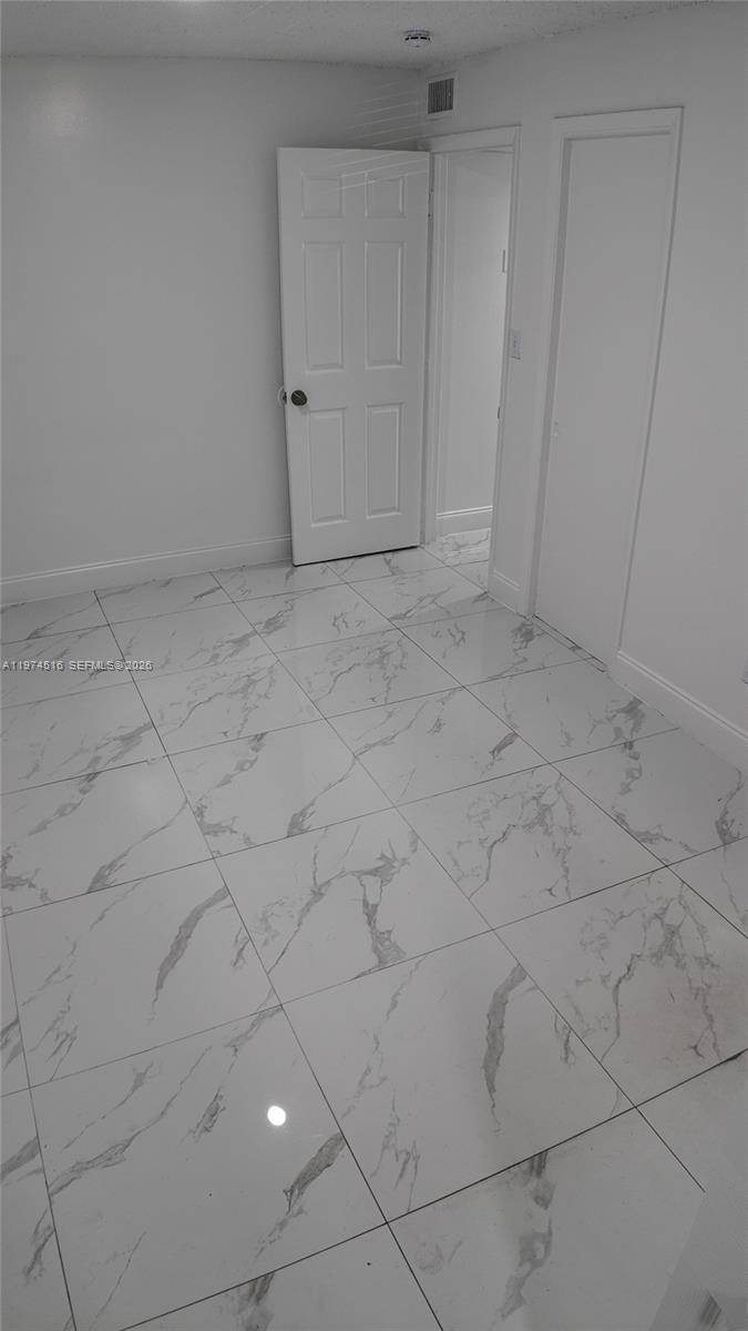 A A DOOLEY SUB - Residential Lease