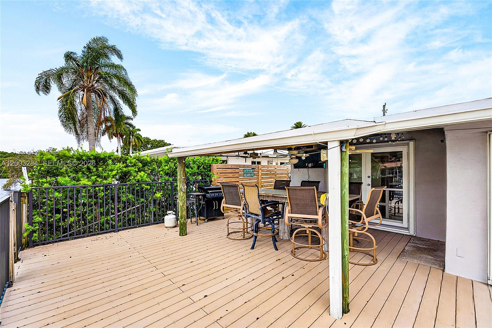 JENADA ISLE - Residential