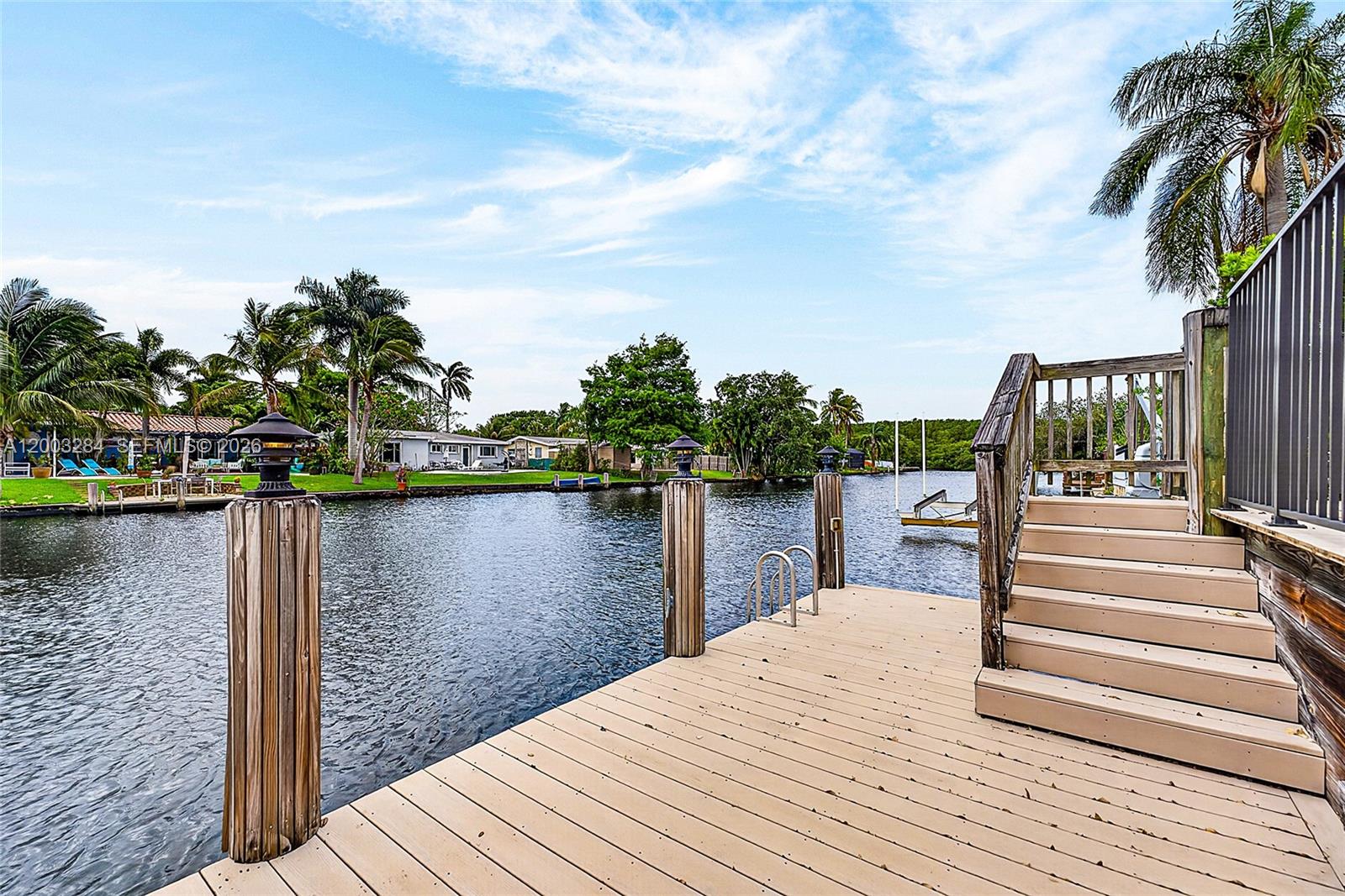 JENADA ISLE - Residential