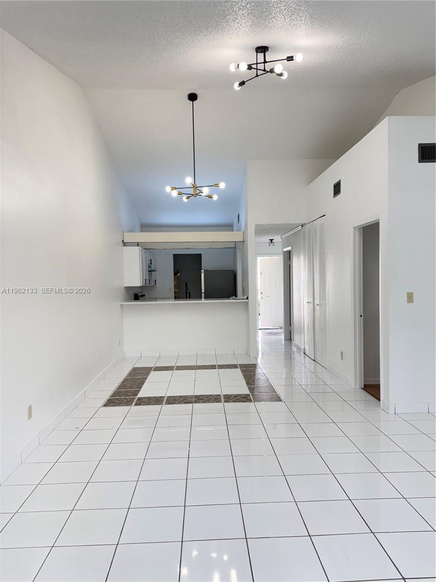 VILLAS OF DEERWOOD REPLAT - Residential