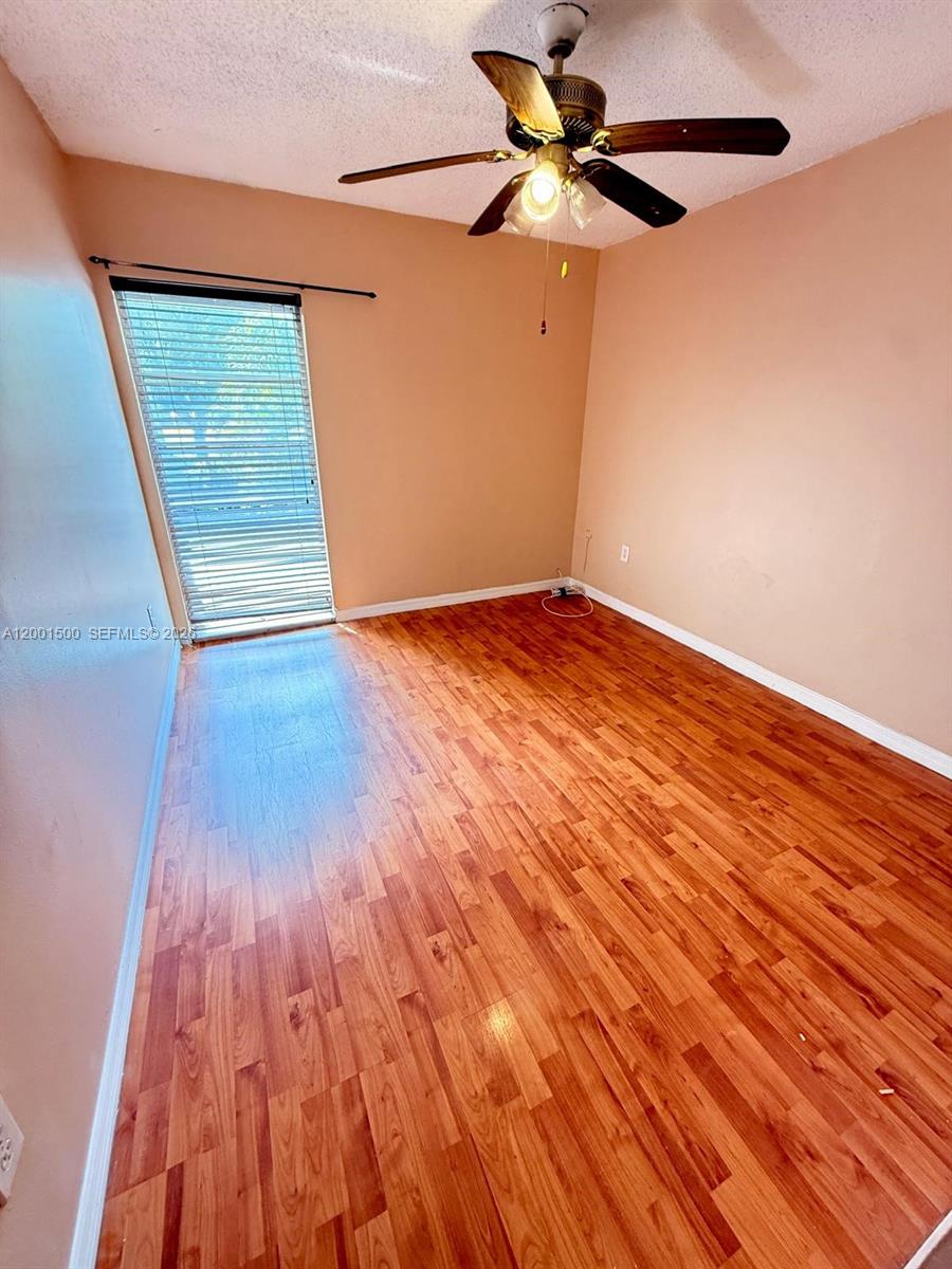 HOLLYWOOD GARDENS CONDOMI - Residential Lease