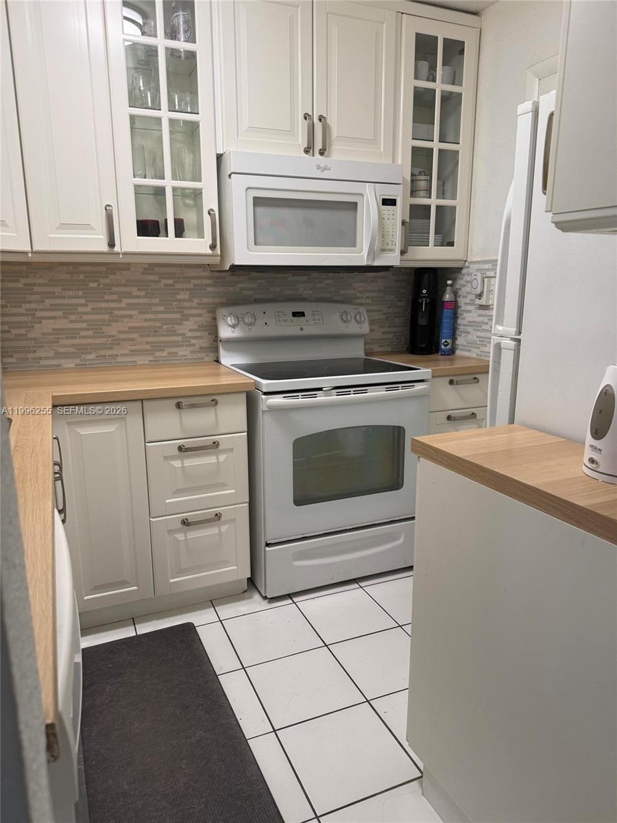 MAR-LEN GARDENS NO 3 CORP - Residential