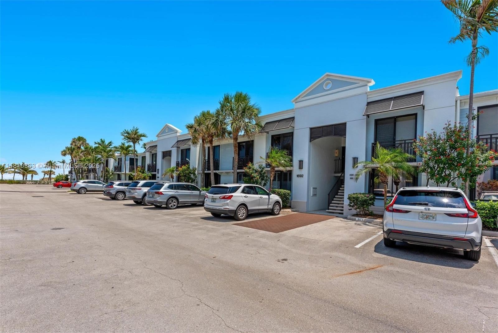 1692 S Ocean Ln 266, Fort Lauderdale, Broward County, Florida - 3 Bedrooms  
2 Bathrooms - 